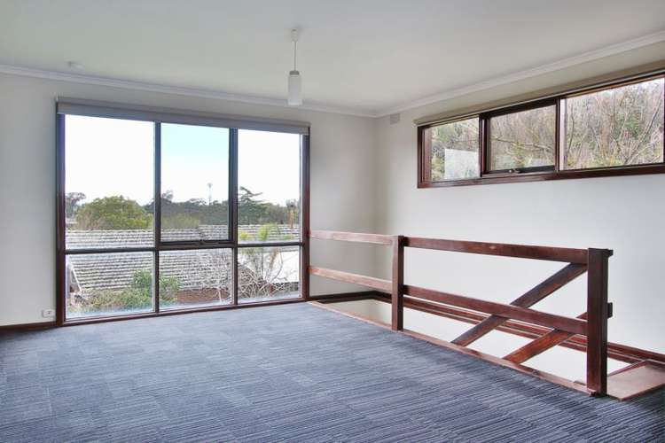 Fourth view of Homely house listing, 2 Sunray Court, Donvale VIC 3111