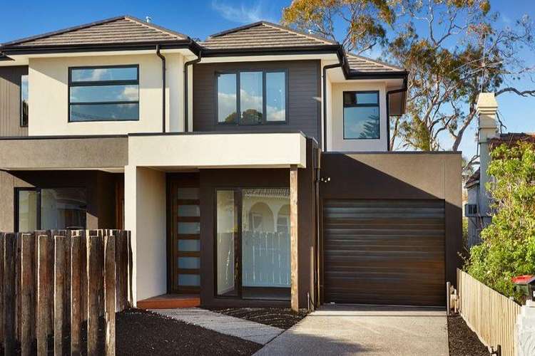 Main view of Homely townhouse listing, 17B Vunabere Avenue, Bentleigh VIC 3204
