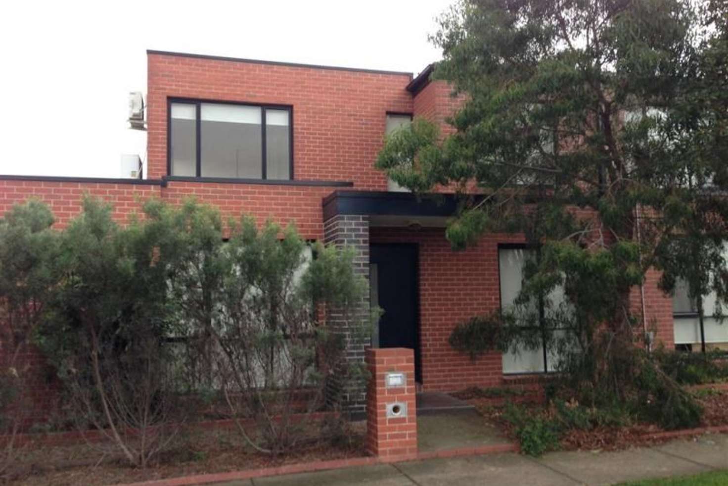 Main view of Homely townhouse listing, 8/172-174 Elizabeth Street, Coburg North VIC 3058