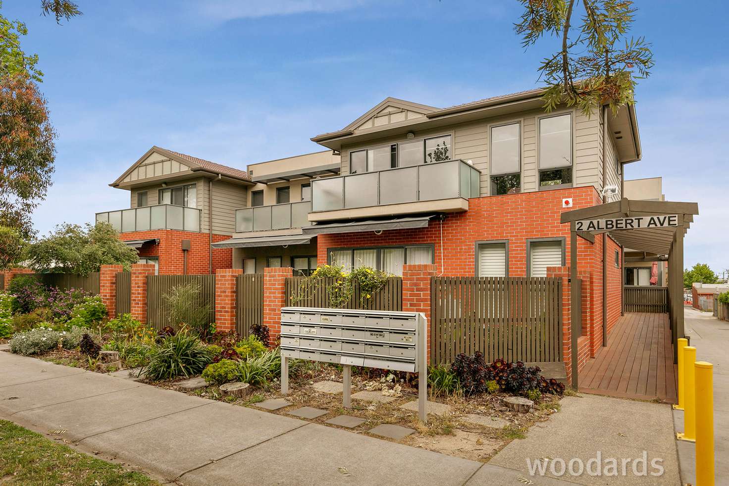 Main view of Homely apartment listing, 10/2 Albert Avenue, Oakleigh VIC 3166