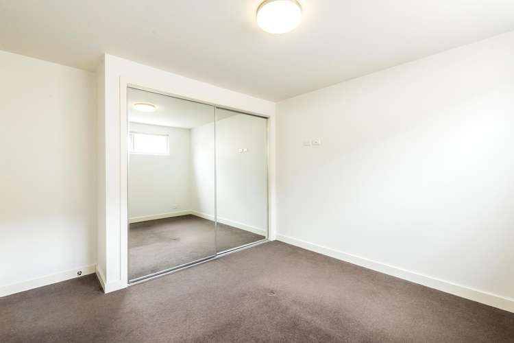 Fourth view of Homely apartment listing, 104/464 Hawthorn Road, Caulfield VIC 3162
