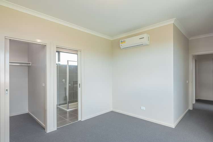 Fifth view of Homely townhouse listing, 35A Cannes Avenue, Avondale Heights VIC 3034