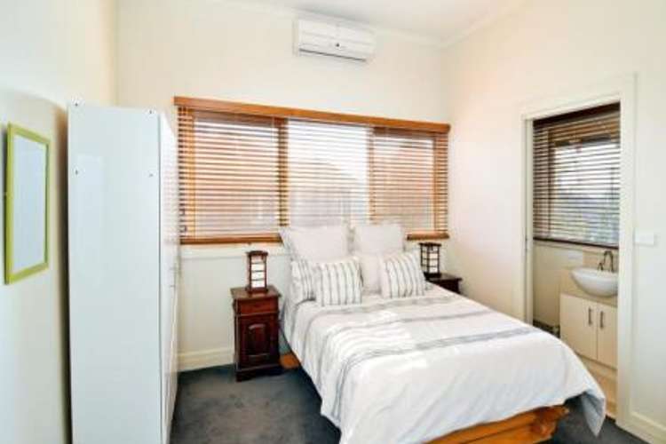 Fourth view of Homely unit listing, 8/184 Auburn  Road, Hawthorn East VIC 3123