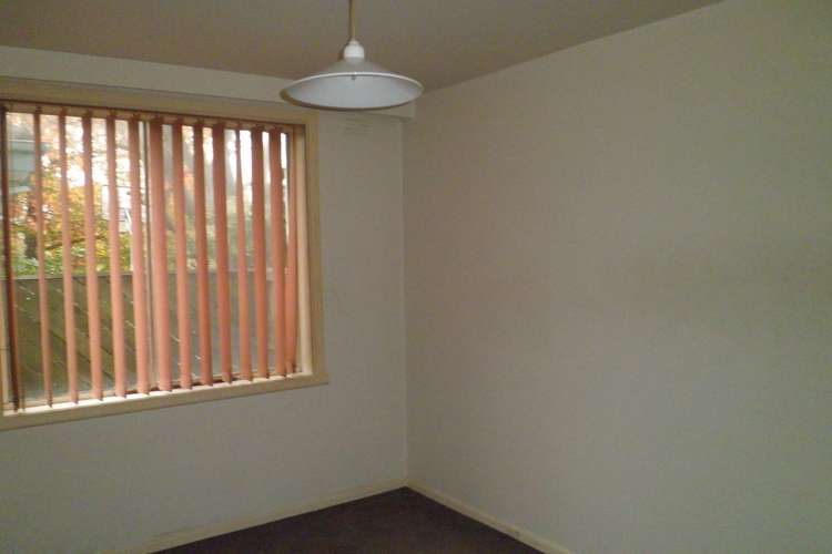 Fifth view of Homely unit listing, 2/13 Gardeners Road, Bentleigh East VIC 3165
