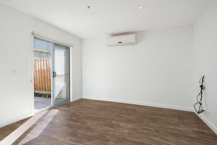 Third view of Homely apartment listing, 5/45 Rosstown Road, Carnegie VIC 3163