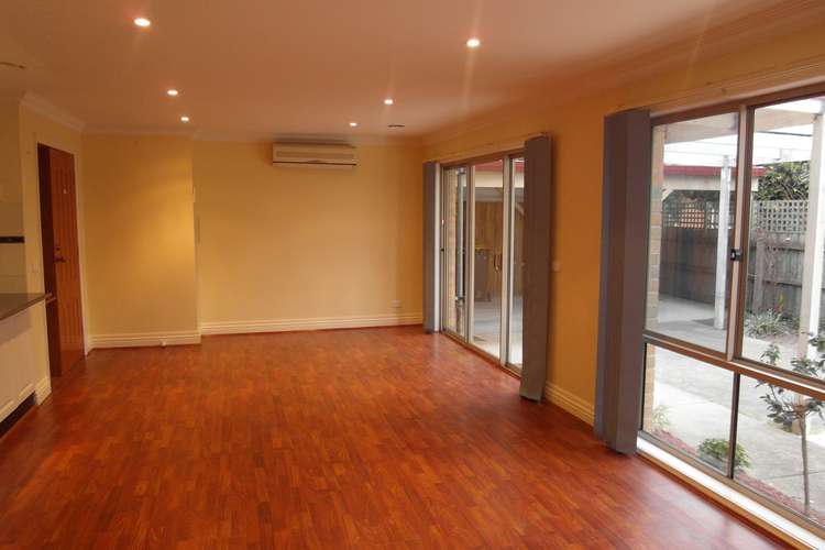 Fifth view of Homely townhouse listing, 2/3 Woodlea Drive, Glen Waverley VIC 3150