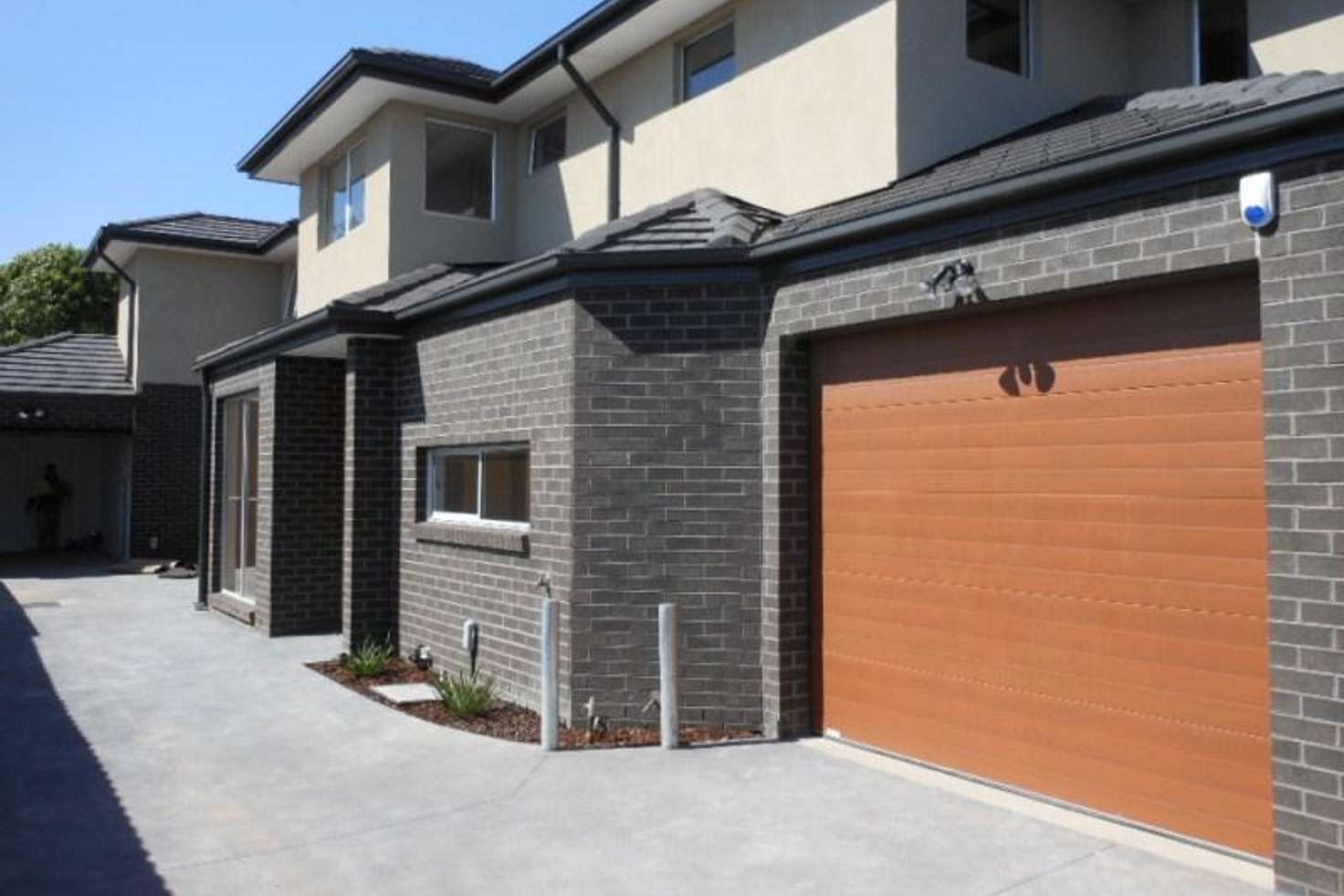 Main view of Homely townhouse listing, 2/20 Griffiths Street, Bellfield VIC 3081
