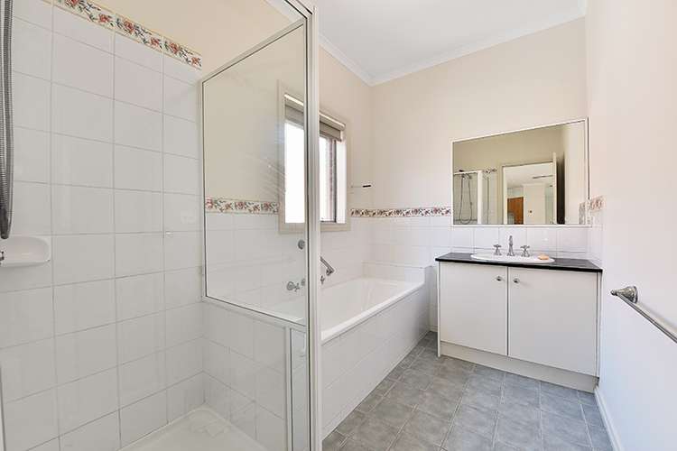 Fourth view of Homely unit listing, 85 Ridge Drive, Avondale Heights VIC 3034