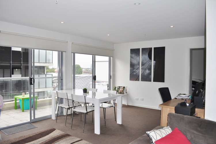 Third view of Homely apartment listing, 304/117 Pier  Street, Altona VIC 3018