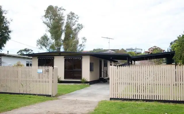 25 Acheron  Avenue