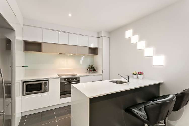 Fourth view of Homely apartment listing, 106/2 Golding Street, Hawthorn VIC 3122