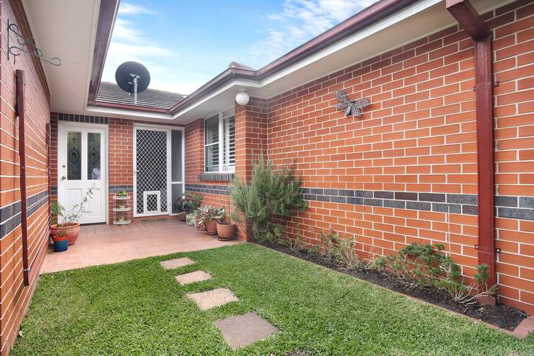 Fifth view of Homely villa listing, 4/45 Rocklea Crescent, Sylvania NSW 2224
