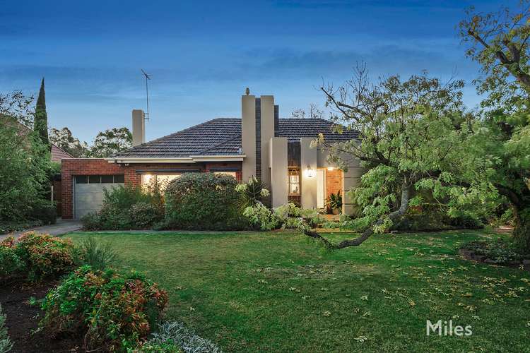 Main view of Homely house listing, 3 Oxford Court, Ivanhoe VIC 3079