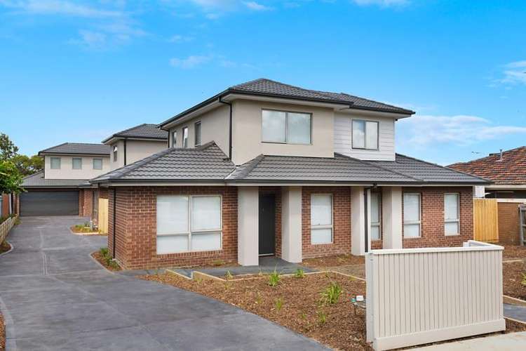 Main view of Homely townhouse listing, 3/20 Ford Street, Ivanhoe VIC 3079