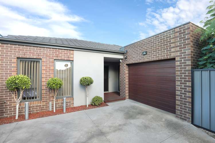 Main view of Homely unit listing, 2/22 Hammerwood Avenue, Derrimut VIC 3026