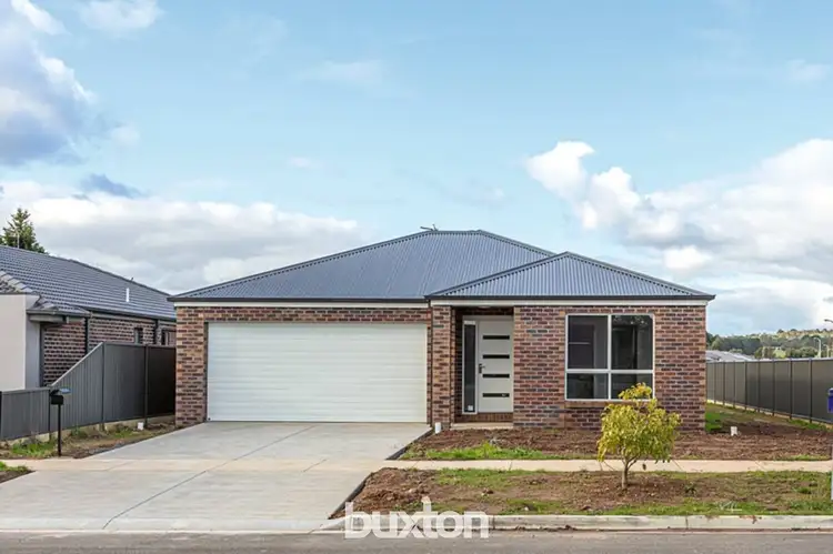 92 Howe Street, Miners Rest VIC 3352
