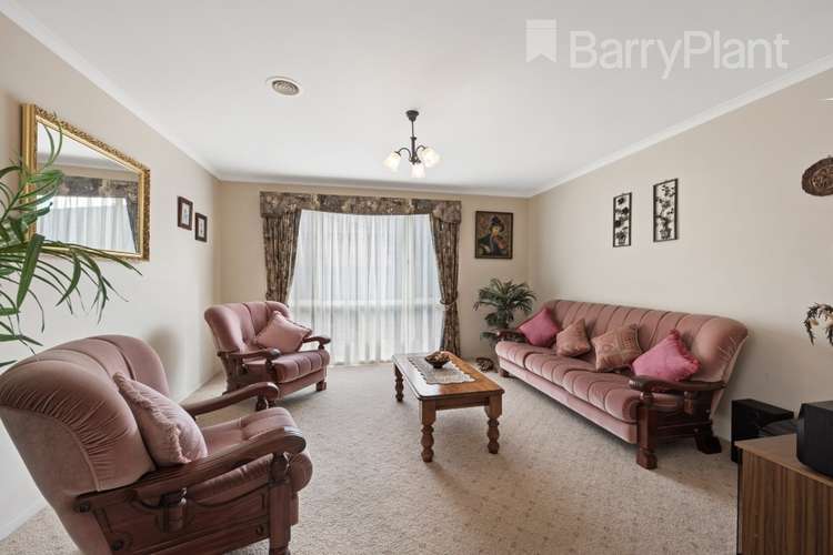 Fifth view of Homely house listing, 17 Quinlan Court, Werribee VIC 3030