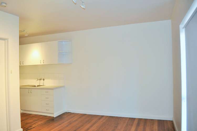 Third view of Homely apartment listing, 3/27 Seymour  Road, Elsternwick VIC 3185