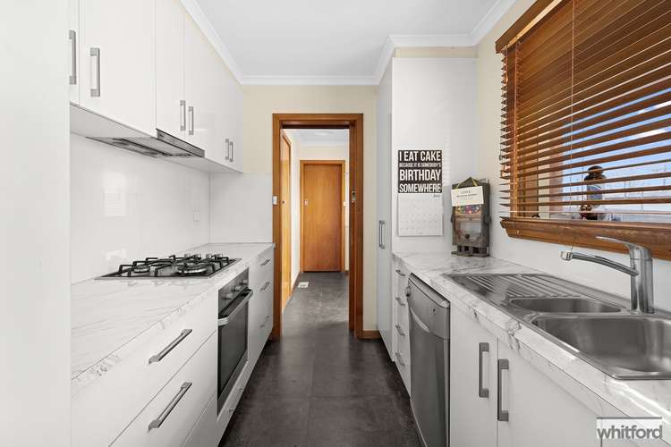 Main view of Homely unit listing, 2/176 Minerva Road, Manifold Heights VIC 3218