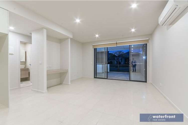 Fourth view of Homely unit listing, 7/2 Monckton Place, Caroline Springs VIC 3023