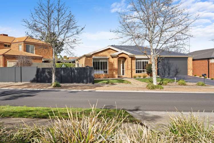 49 Bridgewater Way, Truganina VIC 3029