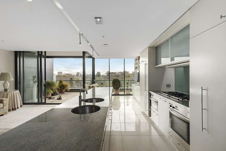 Third view of Homely apartment listing, 814/250 St Kilda Road, Southbank VIC 3006