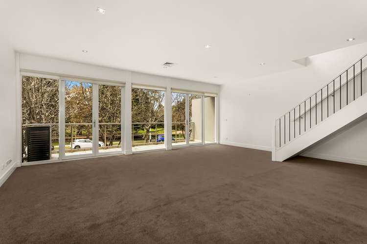 Second view of Homely apartment listing, 6/70 Hawthorn Road, Caulfield North VIC 3161