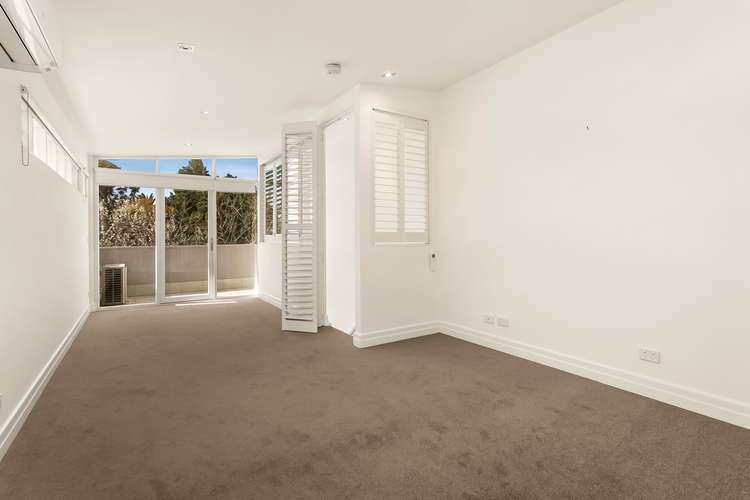 Fourth view of Homely apartment listing, 6/70 Hawthorn Road, Caulfield North VIC 3161