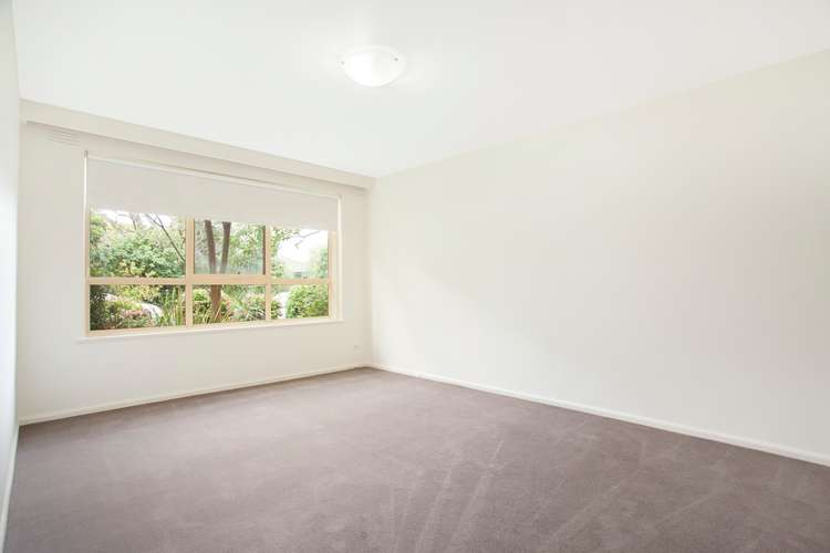 Main view of Homely apartment listing, 2/19 Wyuna Road, Caulfield North VIC 3161