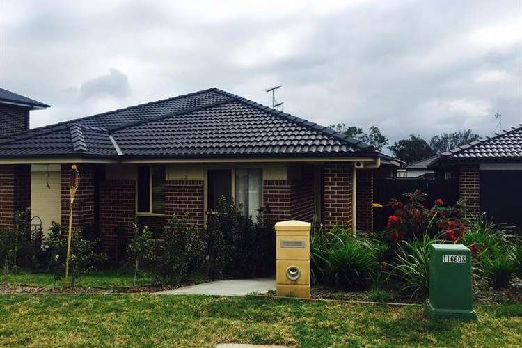 Main view of Homely unit listing, 5A Ascot Drive, Currans Hill NSW 2567