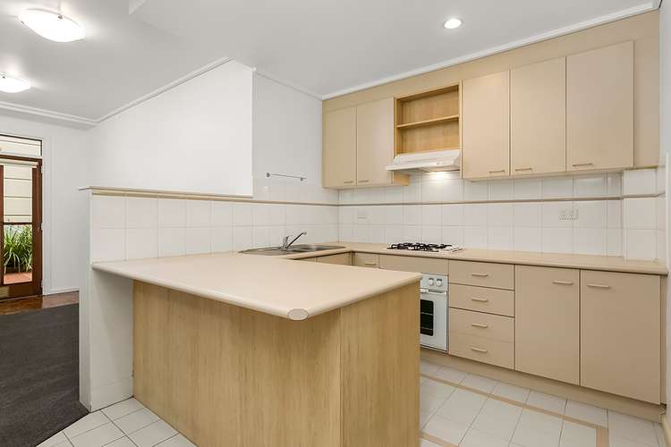 Fourth view of Homely apartment listing, 3a/196 The Avenue, Parkville VIC 3052