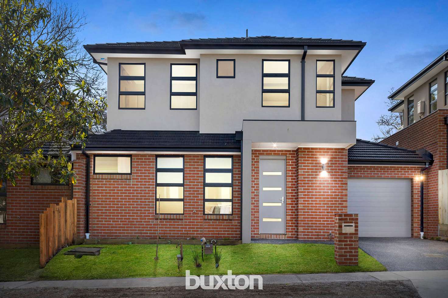 Main view of Homely townhouse listing, 2/21 Surrey Road, Mount Waverley VIC 3149