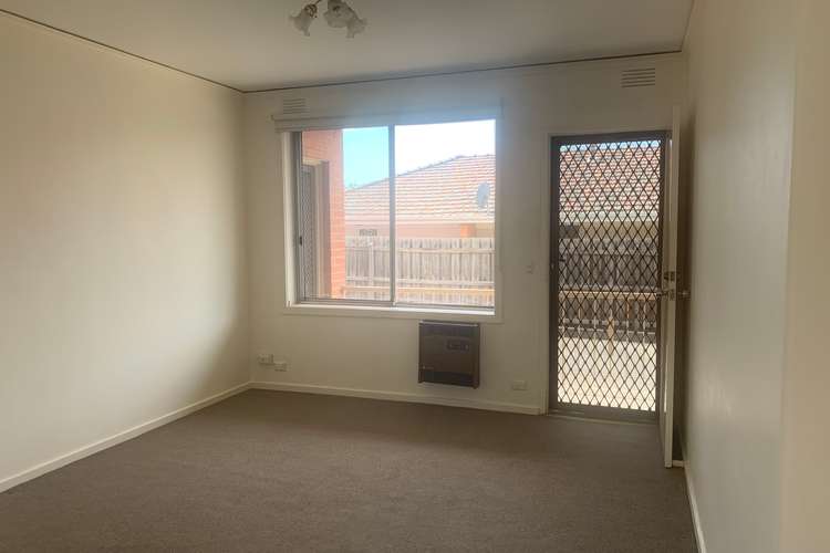 Second view of Homely apartment listing, 3/106 Keon Street, Thornbury VIC 3071