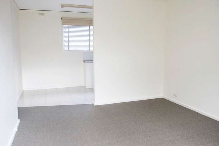 Fifth view of Homely apartment listing, 3/106 Keon Street, Thornbury VIC 3071