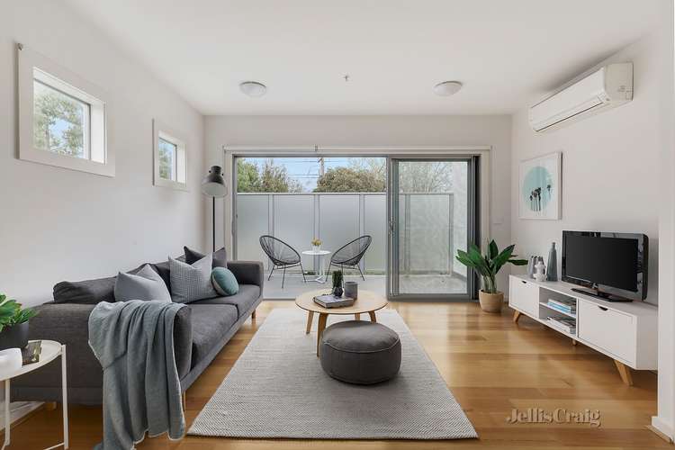 Third view of Homely apartment listing, 11/5 Murrumbeena Road, Murrumbeena VIC 3163