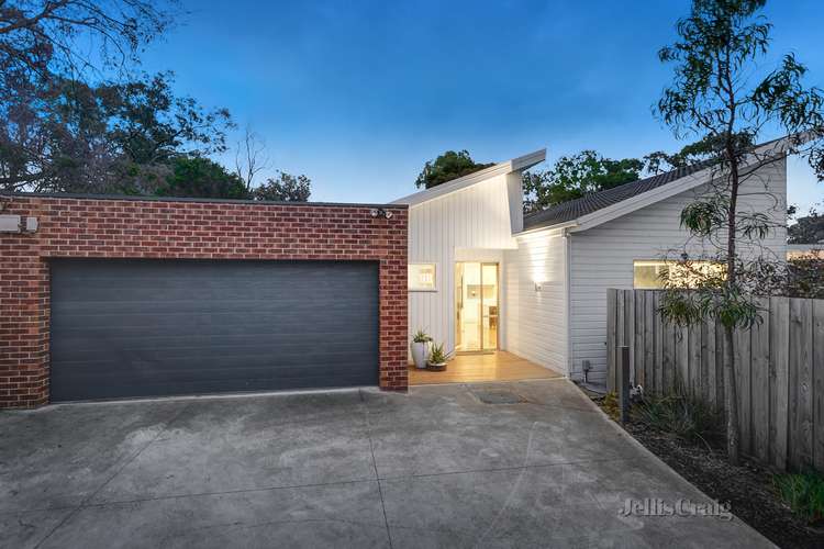 Second view of Homely house listing, 2/5 Calrossie Avenue, Montmorency VIC 3094