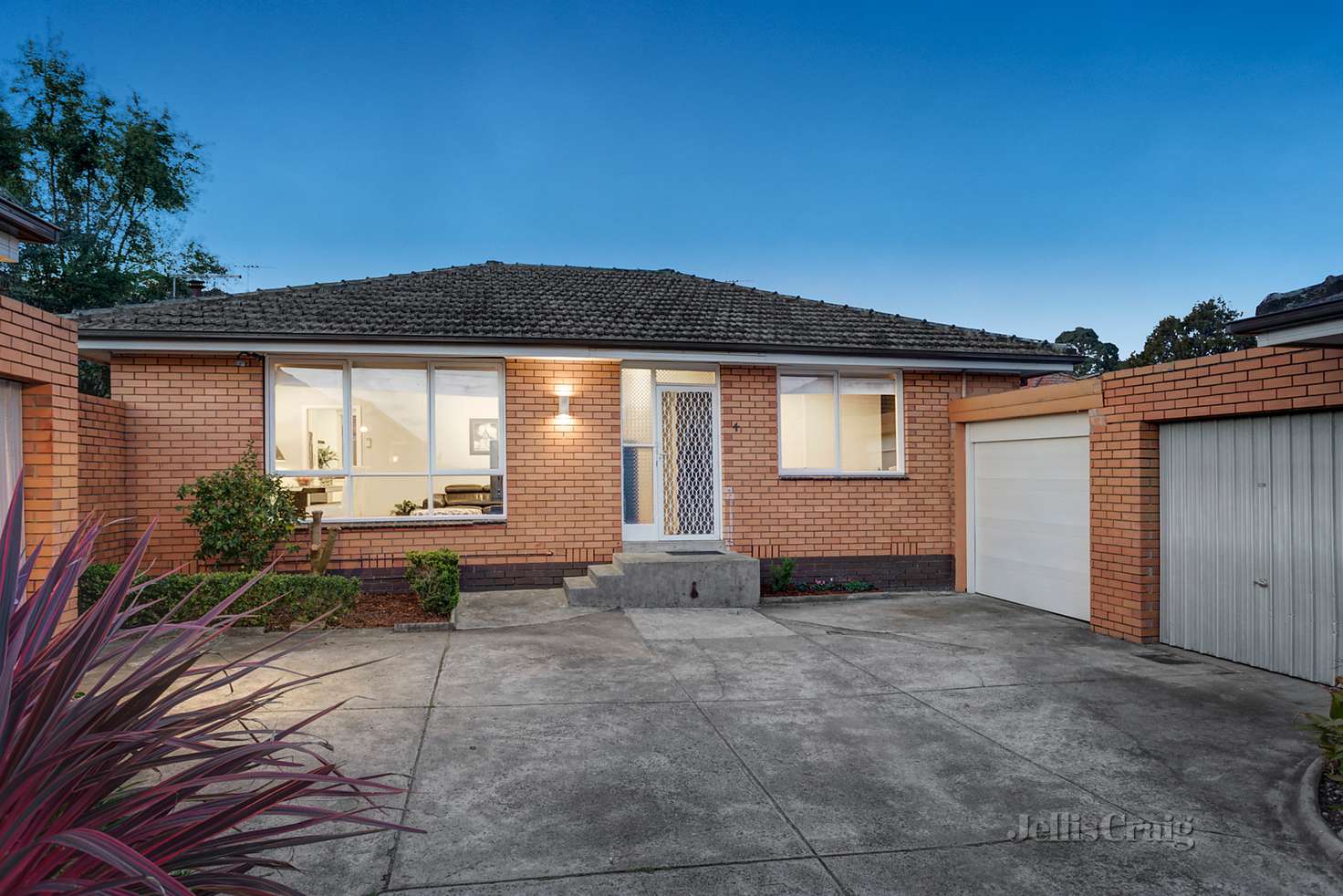 Main view of Homely unit listing, 4/67 Livingstone Street, Ivanhoe VIC 3079