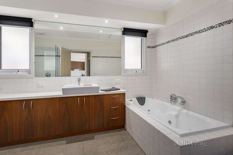 Fifth view of Homely house listing, 2 Upland Court, Eltham North VIC 3095