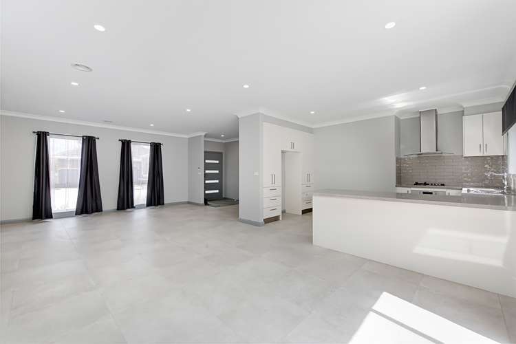 Fourth view of Homely unit listing, 2/18 Duke Street, Werribee VIC 3030