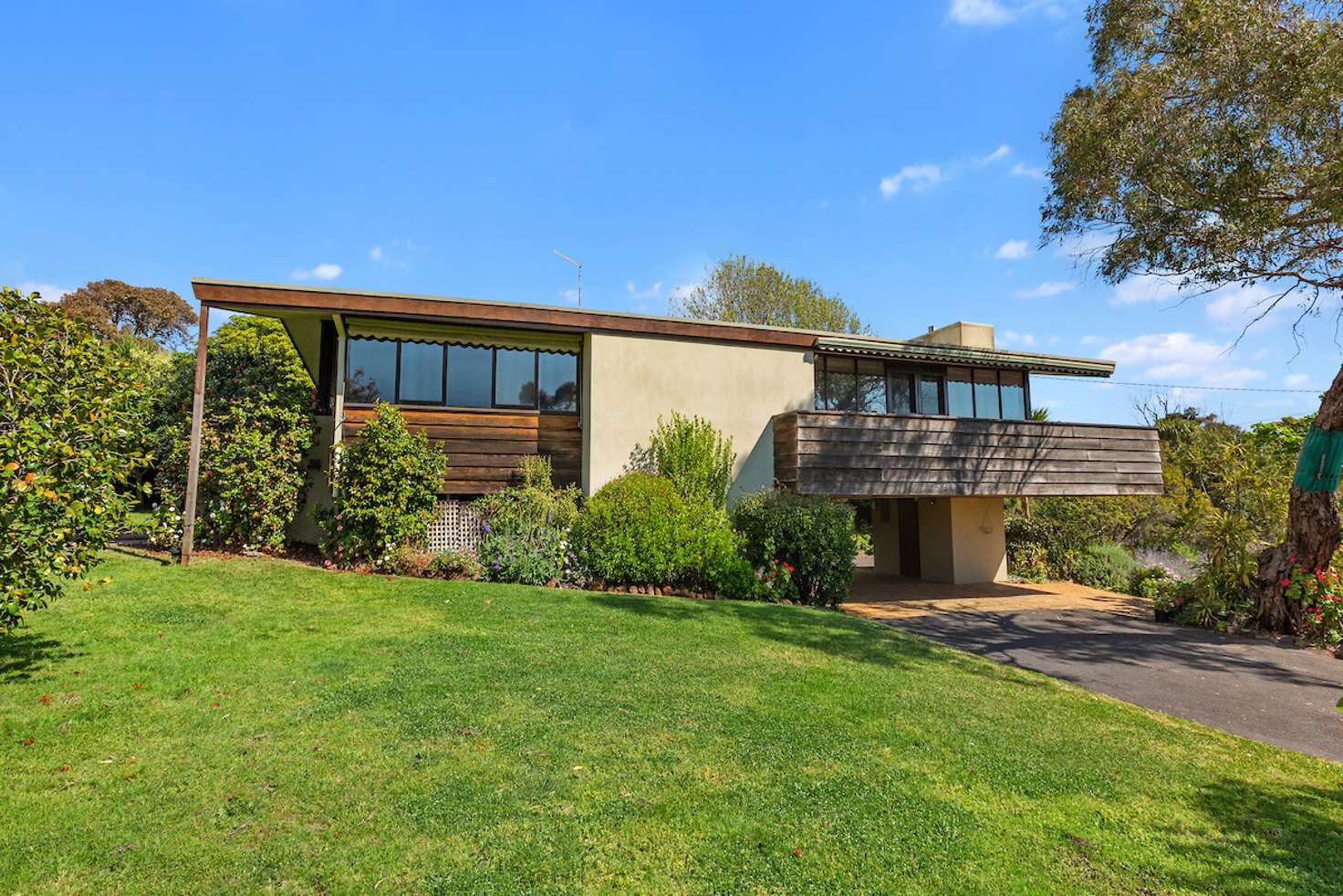 Main view of Homely house listing, 16-18 Matong Road, Mount Eliza VIC 3930