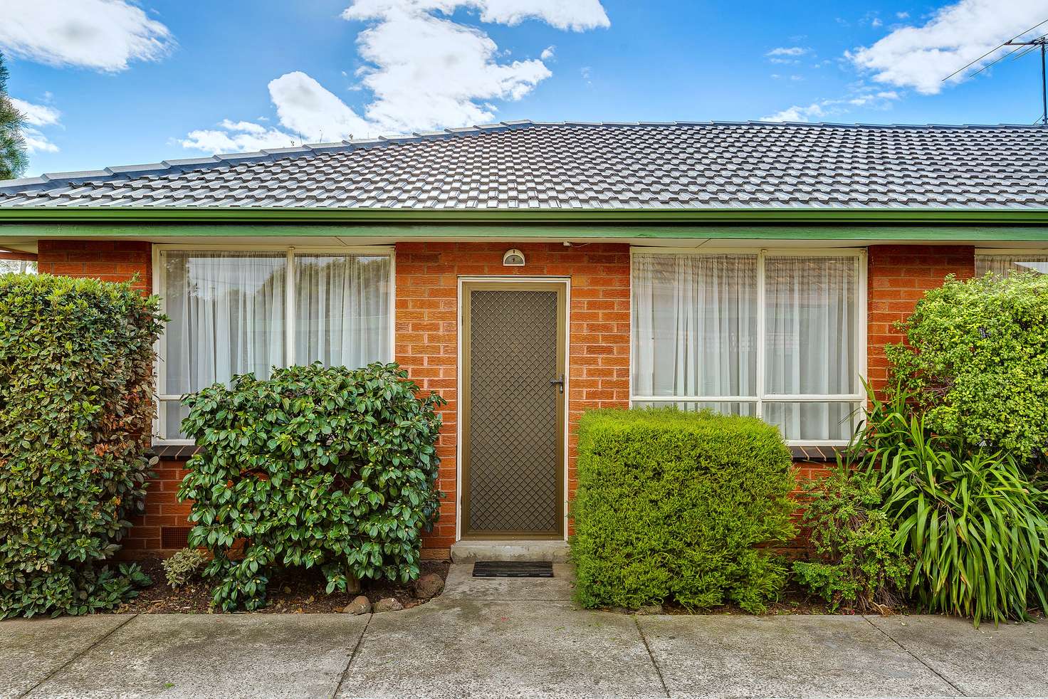 Main view of Homely unit listing, 1/81 Kernot  Street, South Kingsville VIC 3015