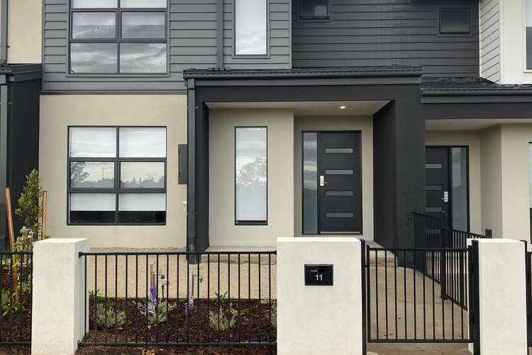 Main view of Homely townhouse listing, 13 Pandan  Walk, Manor Lakes VIC 3024