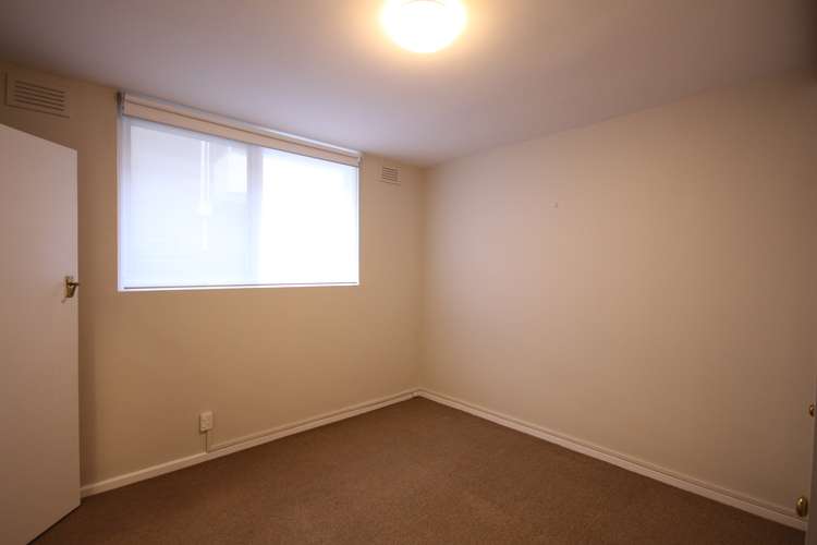 Fifth view of Homely unit listing, 5/33 Woolton Avenue, Thornbury VIC 3071