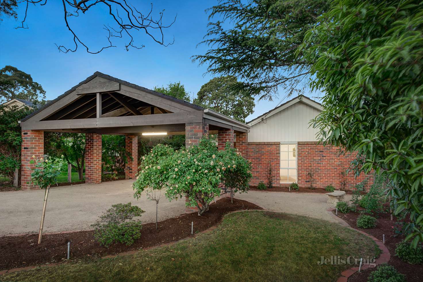 Main view of Homely house listing, 18 Rockaway Drive, Viewbank VIC 3084