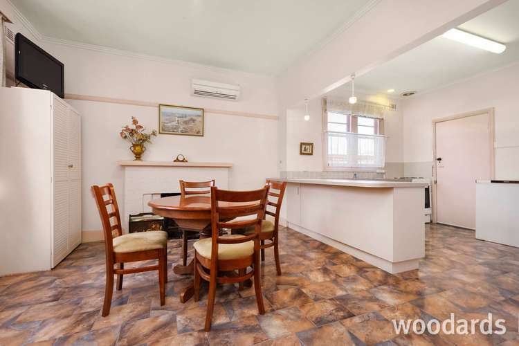Fifth view of Homely house listing, 18 Royal Avenue, Glen Huntly VIC 3163