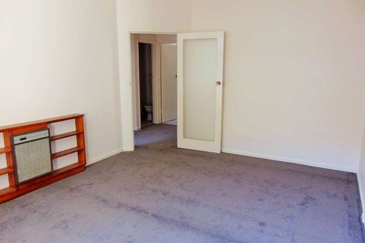 Fourth view of Homely apartment listing, 5/42 Disraeli Street, Kew VIC 3101