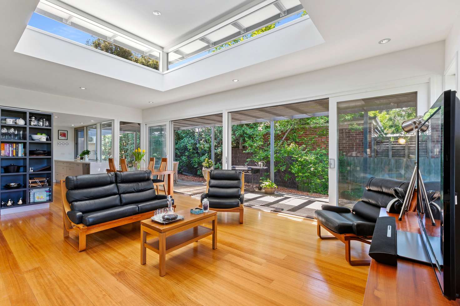 Main view of Homely house listing, 11 Mount Eliza Way, Mount Eliza VIC 3930