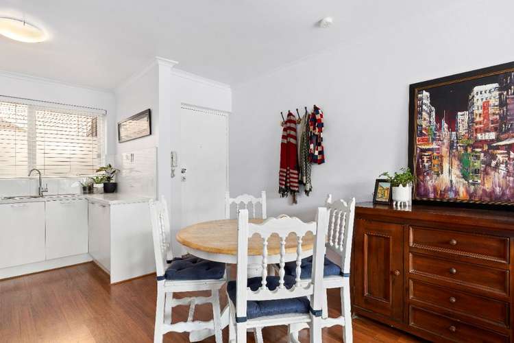 Fourth view of Homely apartment listing, 2/210 Arthur Street, Fairfield VIC 3078
