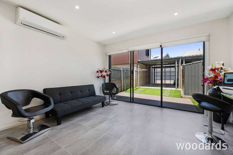 Fifth view of Homely unit listing, 31A Goodenia Loop, Cranbourne West VIC 3977