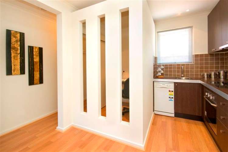 Second view of Homely apartment listing, 8/39 Rossmoyne Street, Thornbury VIC 3071